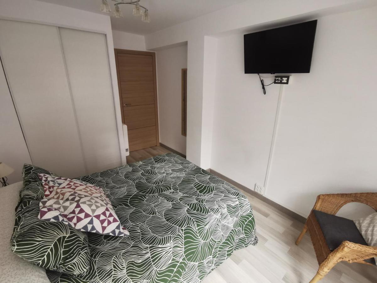 Apartamento Gijon Los Campos Bagian luar foto