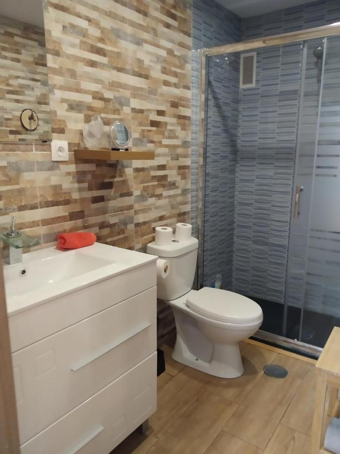 Apartamento Gijon Los Campos Bagian luar foto